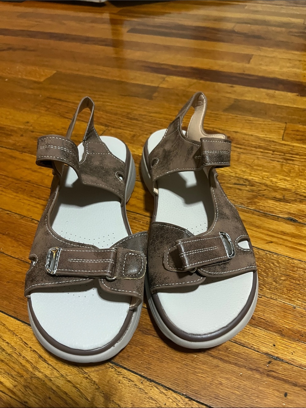 Ladies size 10 Adjustable Brown Sport Sandals